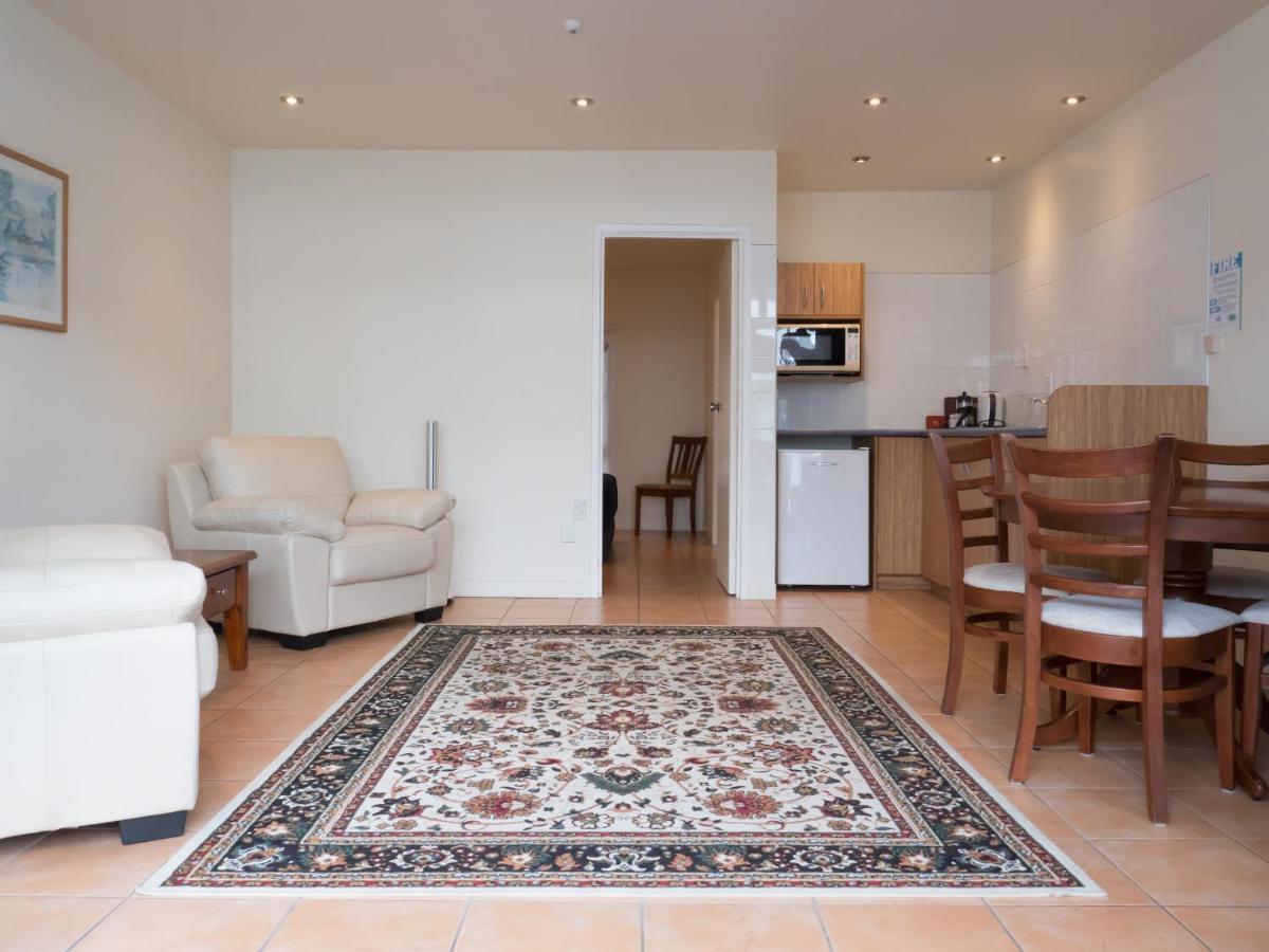 راسيل Commodores Lodge المظهر الخارجي الصورة
