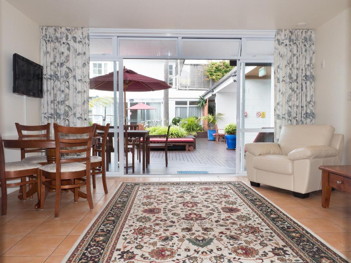 راسيل Commodores Lodge المظهر الخارجي الصورة