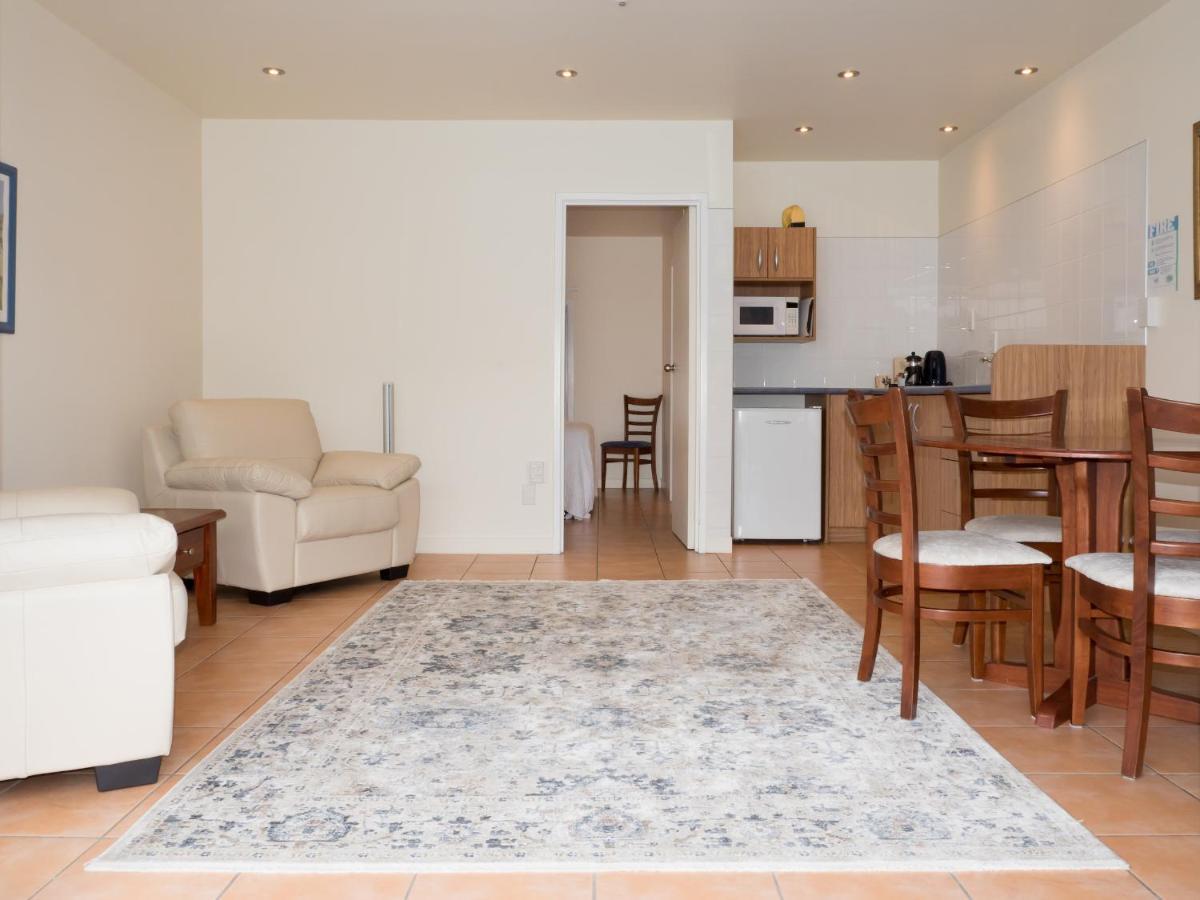 راسيل Commodores Lodge المظهر الخارجي الصورة