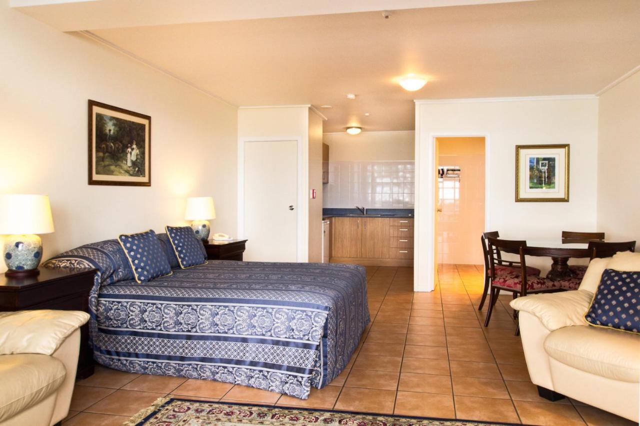 راسيل Commodores Lodge المظهر الخارجي الصورة